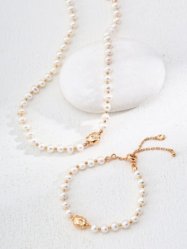 Meteorite Shape Adjustable Pearl Bracelet - Image 6