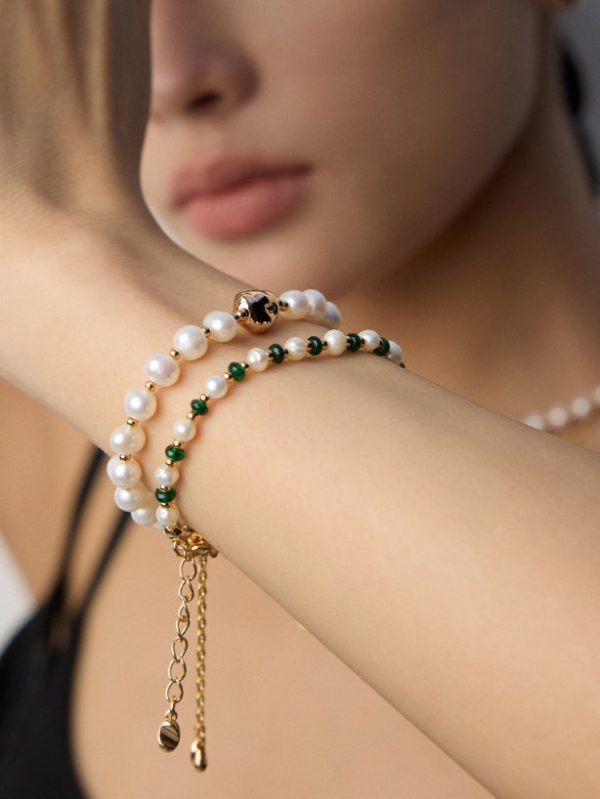Meteorite Shape Adjustable Pearl Bracelet - Image 2