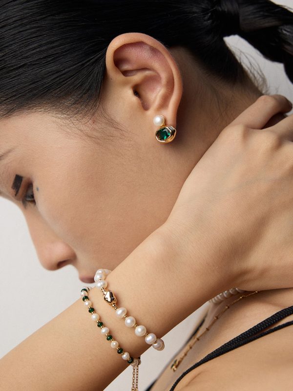 Meteorite Shape Adjustable Pearl Bracelet - Image 5
