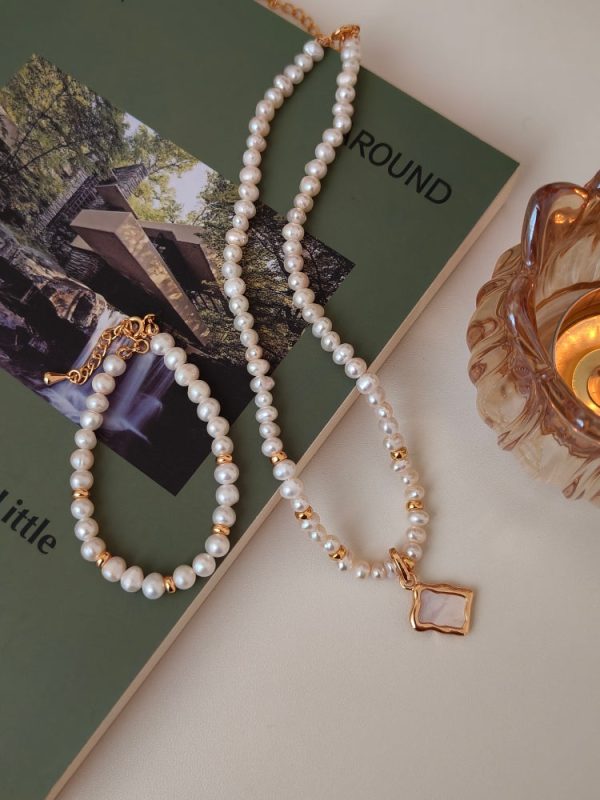 Natural Freshwater Pearl Bracelet - Image 2