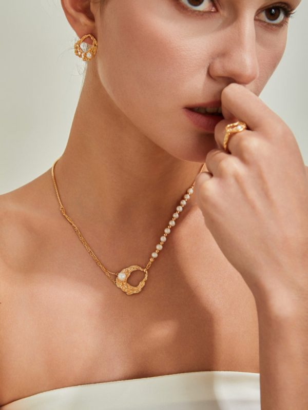 Liquid Metal Pearl Necklace - Image 4